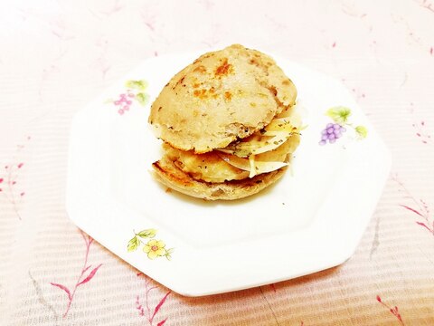 食パンで♪玉葱とつくねのハンバーガー